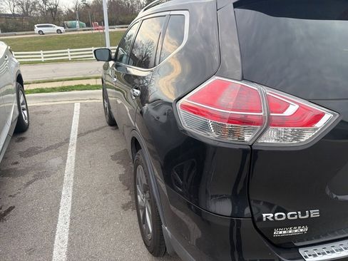 Used 2016 Nissan Rogue SL image 5