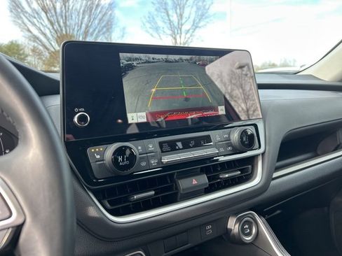 Used 2024 Toyota Grand Highlander XLE image 26