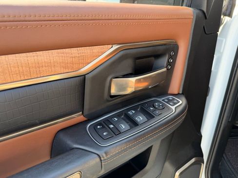 Used 2023 RAM 3500 Limited image 14