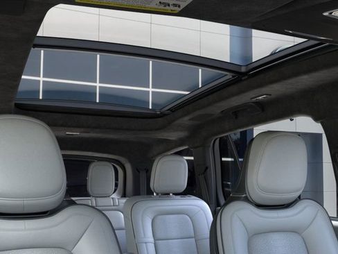 New 2026 Lincoln Aviator Black Label w/ Dynamic Handling Package image 43