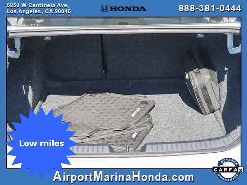 Used 2023 Volkswagen Jetta SE image 28