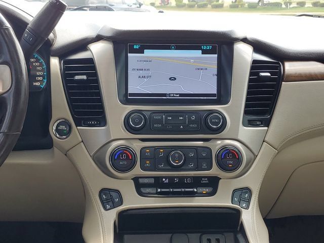Used 2020 GMC Yukon Denali w/ Denali Ultimate Package AWD/4WD image 32