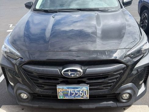 Used 2024 Subaru Outback Premium AWD/4WD image 2