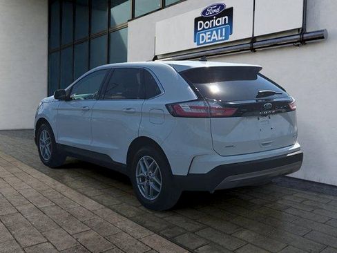 Certified 2024 Ford Edge SEL w/ Convenience Package AWD/4WD image 5