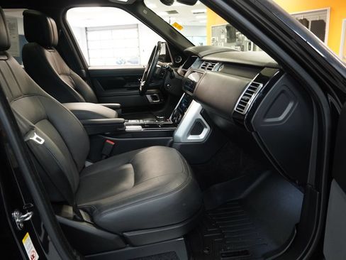 Used 2019 Land Rover Range Rover Supercharged AWD/4WD image 38
