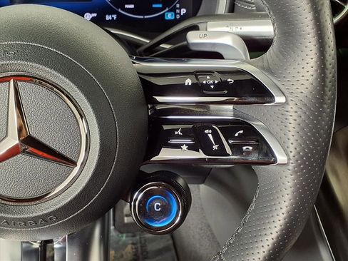 Used 2023 Mercedes-Benz SL 43 AMG w/ Driver Assistance Package image 26