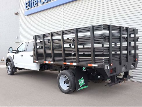 Used 2020 Ford F550 4x4 Crew Cab Super Duty image 3