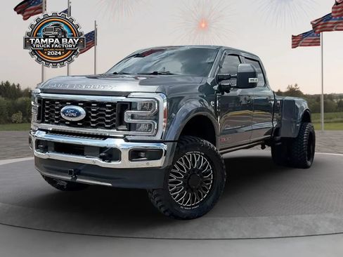 Used 2023 Ford F450 Lariat w/ Lariat Ultimate Package AWD/4WD image 3