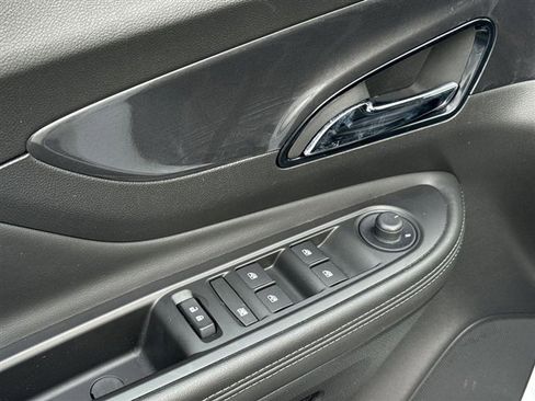 Certified 2022 Buick Encore Preferred w/ Safety Package image 25