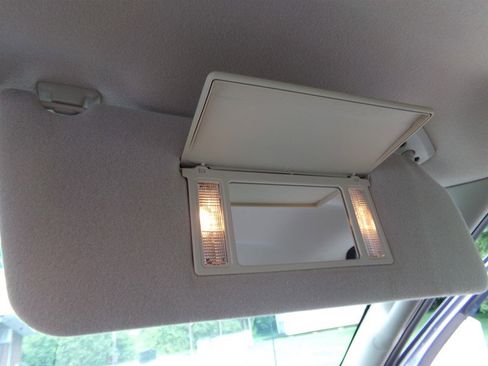 Used 2005 Ford F150 Lariat image 47