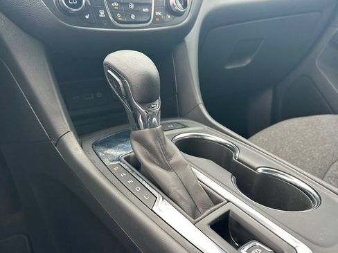 Used 2022 Chevrolet Equinox LT FWD image 31