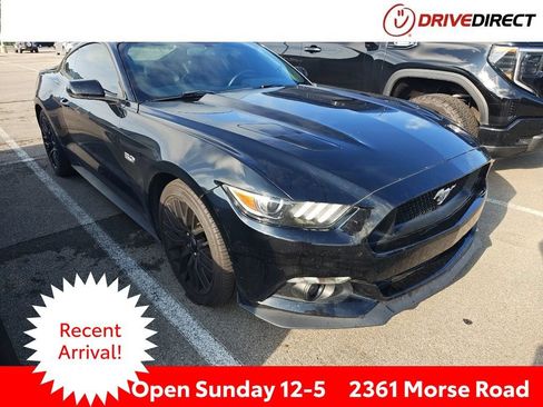 Used 2017 Ford Mustang GT Premium w/ GT Performance Package RWD image 1