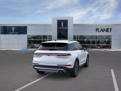 New 2026 Lincoln Corsair Premiere image 8