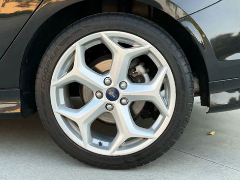 Used 2013 Ford Focus ST image 11