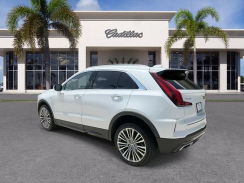Certified 2024 Cadillac XT4 Premium Luxury FWD image 10