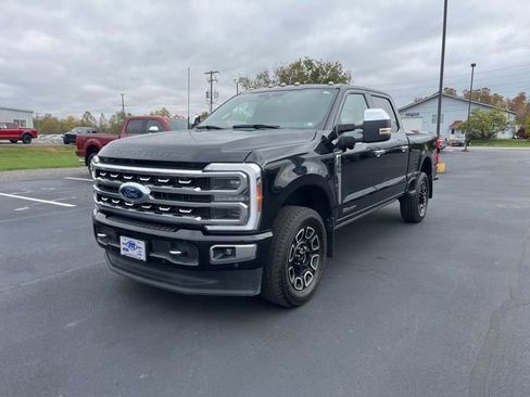 Used 2024 Ford F250 Platinum AWD/4WD image 1