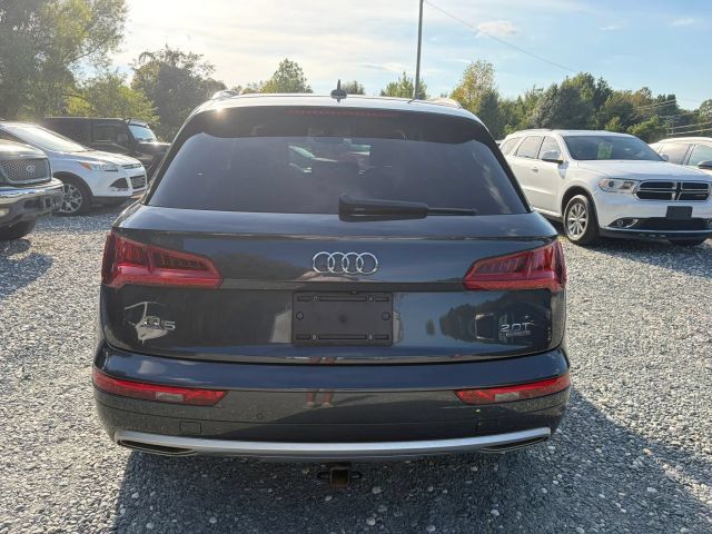 Used 2018 Audi Q5 2.0T Premium Plus w/ Premium Plus Package AWD/4WD image 4