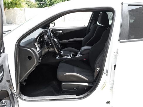 Used 2021 Dodge Charger Scat Pack RWD image 4