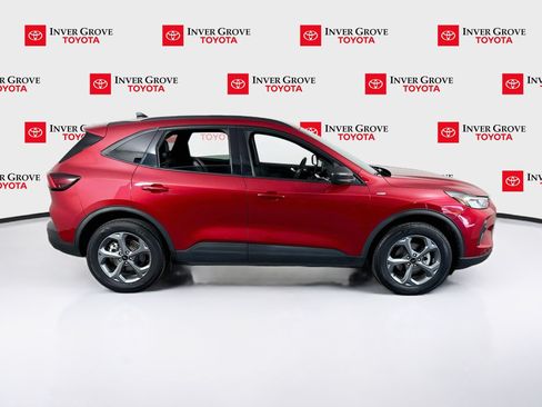 Used 2025 Ford Escape ST-Line w/ Tech Pack #1 AWD/4WD image 4