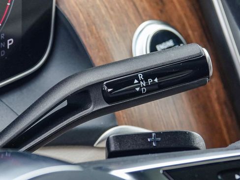 Certified 2024 Mercedes-Benz GLC 300 GLC 300 image 19