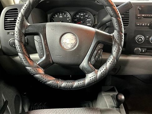Used 2013 Chevrolet Silverado 1500 LS image 10