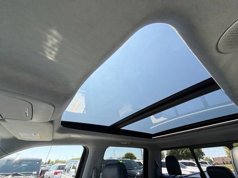 Used 2022 Ford F150 Limited AWD/4WD image 39