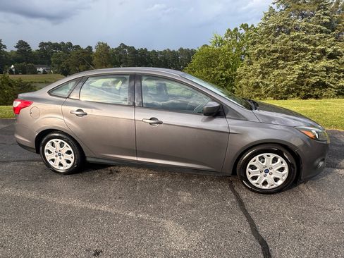 Used 2012 Ford Focus SE image 27