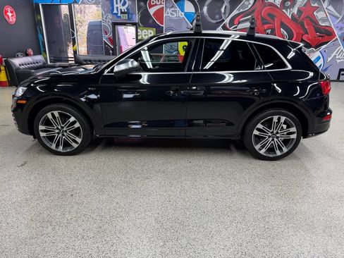 Used 2018 Audi SQ5 Premium Plus w/ Navigation Package AWD/4WD image 2