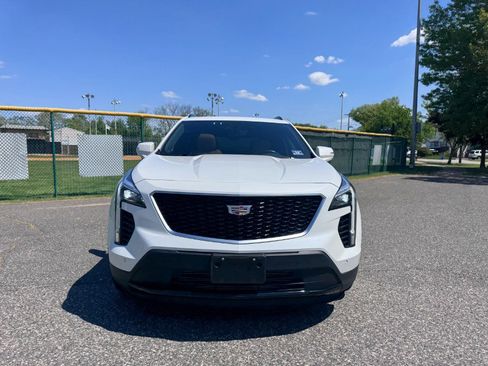 Used 2019 Cadillac XT4 Sport AWD/4WD image 2