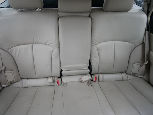 Used 2011 Subaru Outback 2.5i Premium w/ All-Weather Pkg AWD/4WD image 13