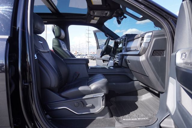 Used 2025 Ford F350 Platinum AWD/4WD image 27