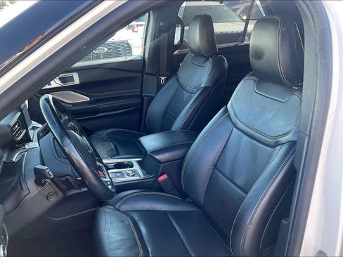 Certified 2020 Ford Explorer ST w/ ST Street Pack AWD/4WD image 24
