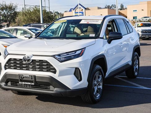 Certified 2025 Toyota RAV4 LE image 18