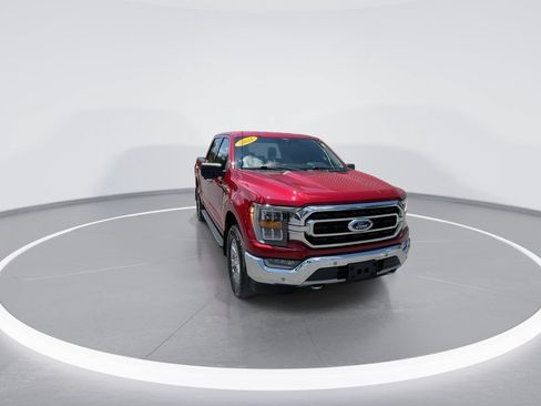 Used 2021 Ford F150 XLT w/ Equipment Group 302A High AWD/4WD image 3