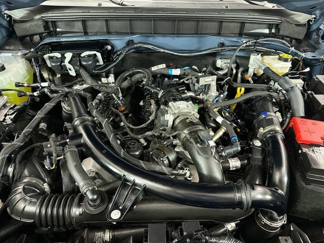 Used 2025 Ford Bronco Badlands AWD/4WD image 31