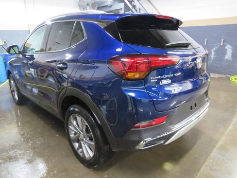 Used 2023 Buick Encore GX Essence w/ Experience Buick Package image 4
