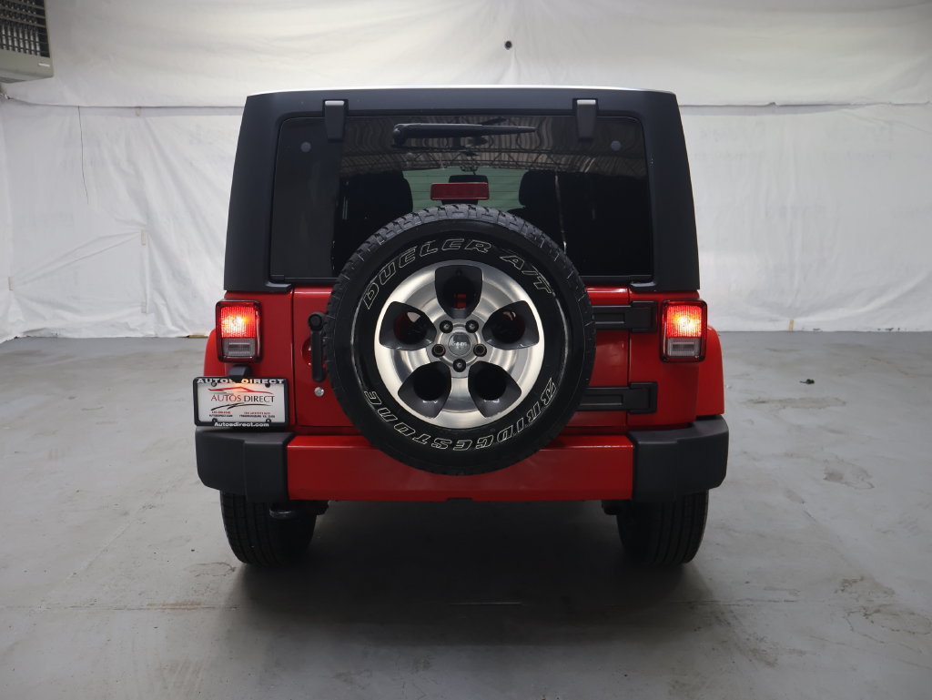 Used 2018 Jeep Wrangler Unlimited Sahara w/ Connectivity Group AWD/4WD image 6