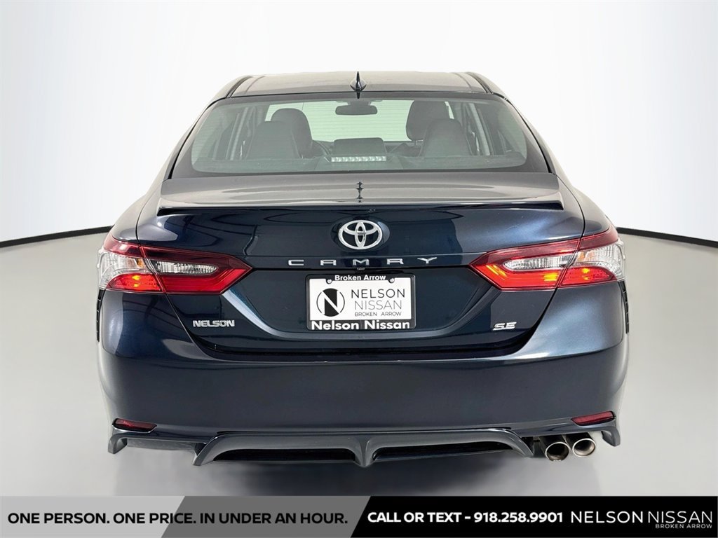 Used 2021 Toyota Camry SE FWD image 6