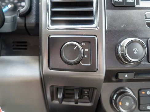 Used 2018 Ford F250 XLT AWD/4WD image 25
