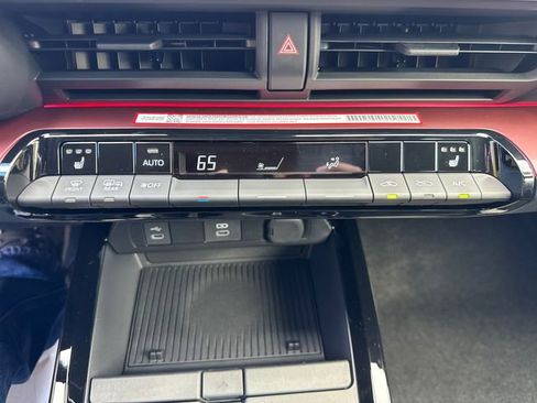 New 2026 Toyota Prius Plug-In Hybrid image 30