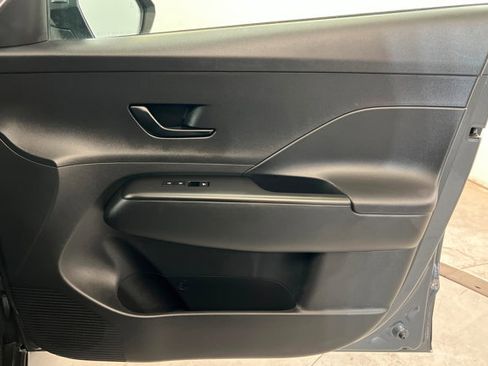 Used 2024 Hyundai Kona SEL image 23