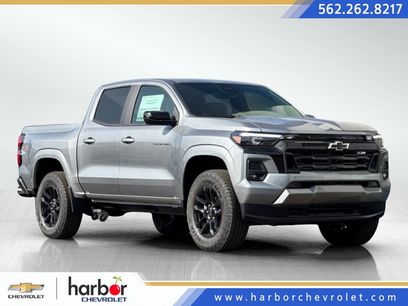 New 2025 Chevrolet Colorado Z71 w/ Midnight Edition