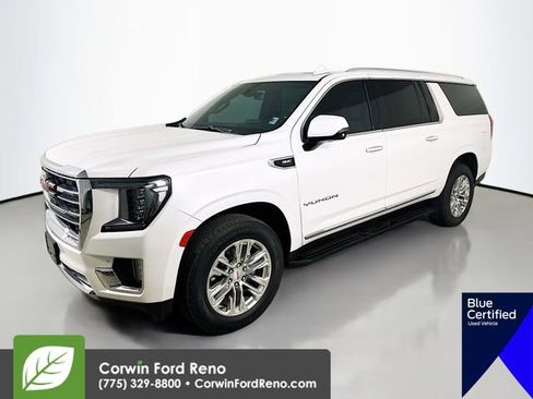 Used 2022 GMC Yukon XL SLT w/ SLT Premium Package AWD/4WD image 4