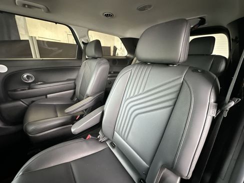 Used 2026 Hyundai Palisade SEL FWD image 22