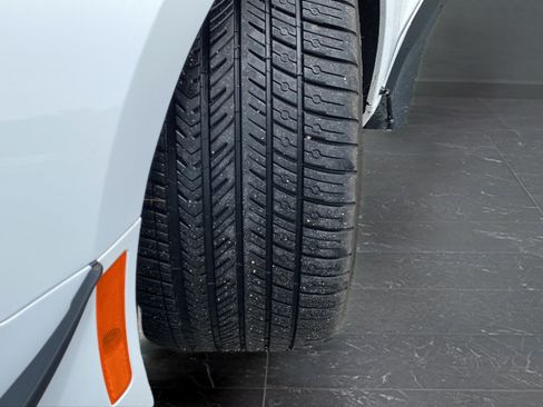 Used 2019 Chevrolet Camaro SS RWD image 37