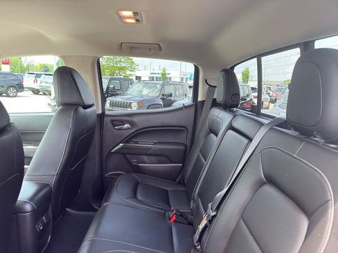 Used 2022 GMC Canyon Elevation w/ Elevation Premium Package AWD/4WD image 34