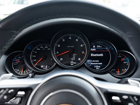 Used 2017 Porsche Cayenne Platinum Edition image 28