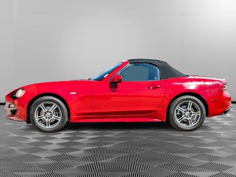 Used 2019 FIAT 124 Spider Classica RWD image 4