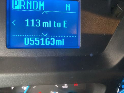 Used 2019 Ford Transit 150 XLT image 29