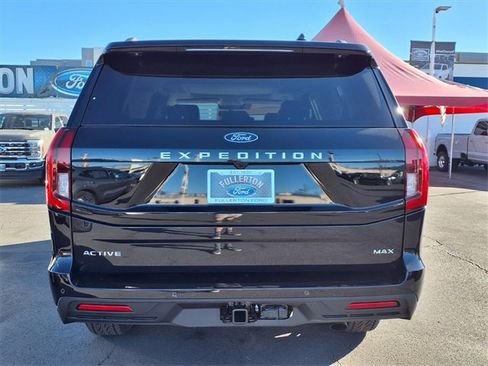 New 2025 Ford Expedition Max Active image 3